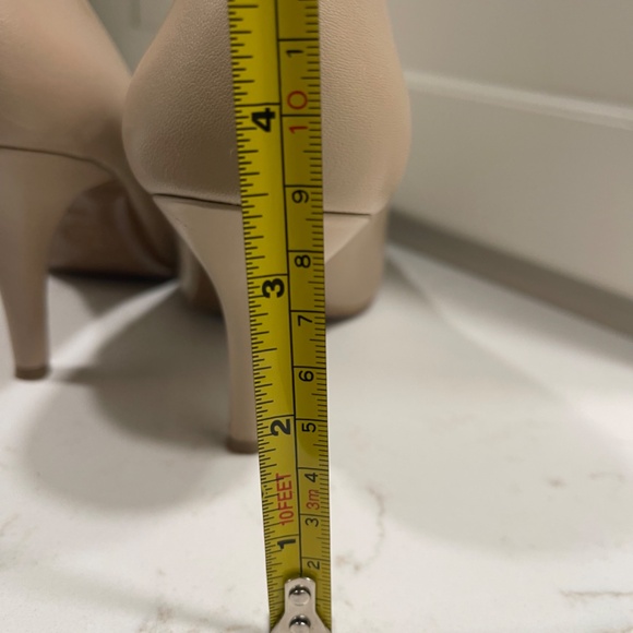 MICHAEL KORS ALINA CLASSIC TAN LEATHER PUMPS.   NEW    SIZE 8 - Picture 7 of 7